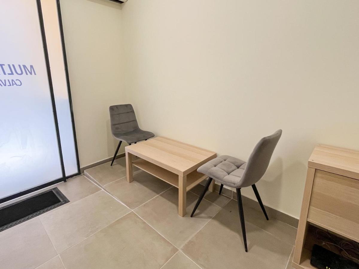 Multi Hostel Calvario Madryt Zewnętrze zdjęcie