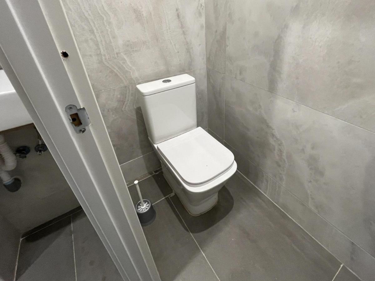 Multi Hostel Calvario Madryt Zewnętrze zdjęcie